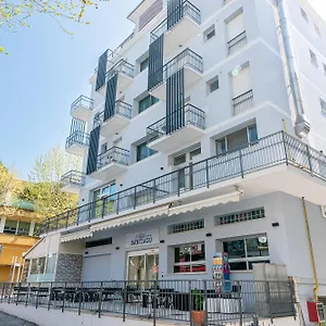 3* Hotel Santiago